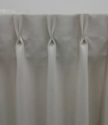ONNA BANDUNG CURTAIN PLEAT Merek ONNA Curtain (tirai) untuk jendela - jendela rumah terbuat dari bahan - bahan kain berkualitas tinggi, proteksi tinggi, bersertifikasi NFPA, Green Guard Gold, OEKO-TEX, dan Microban Anti-Bacterial merupakan pilihan yang tepat & terbaik sebagai dekorasi interior rumah anda. Tersedia dalam seri - seri terbaru , pilihan jenis tipe, pilihan aksesoris dan dilengkapi tambahan motor penggerak tenaga listrik menjadikan ONNA Curtain lebih istimewa dan indah.