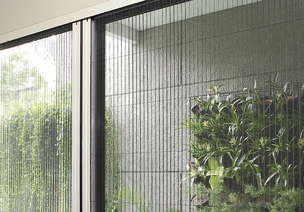 ONNA BANDUNG LIPAT DOOR Lipat Door adalah salah satu produk Onna kategori Insect Screens yang memiliki banyak keunikan. Keunikan tersebut terletak pada segi desain, bahan, dan fungsinya. Desain Lipat Door & Window merupakan pintu & jendela geser terbuat dari bahan PVC strengthened dikombinasikan dengan layar & bahan kain (mesh & fabrics) fibreglass & dimout-blackout, berfungsi sebagai pintu * jendela geser yang dilengkapi screen anti-serangga pengganggu/anti-nyamuk. Desainnya unik, praktis, & efektif.
